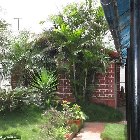 Nash Inn Bangalore Esterno foto