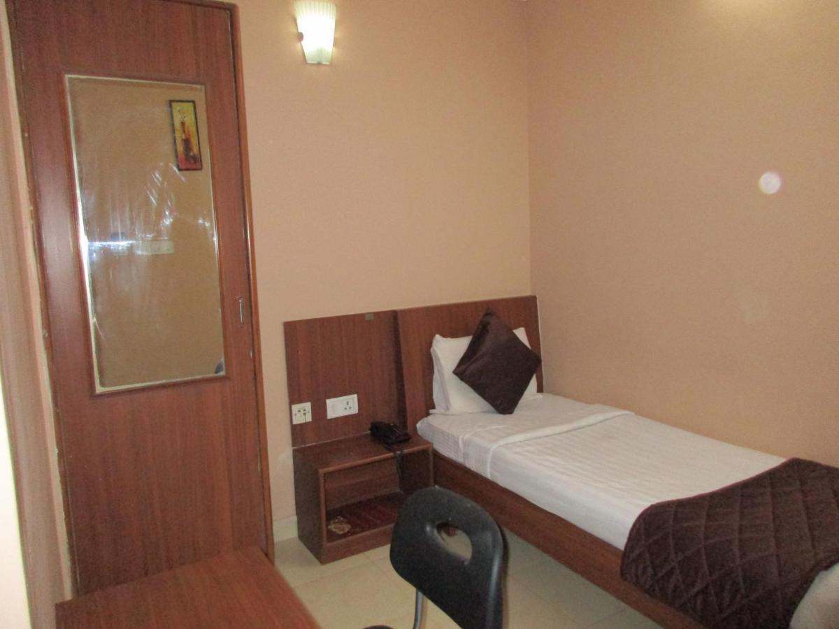 Nash Inn Bangalore Esterno foto