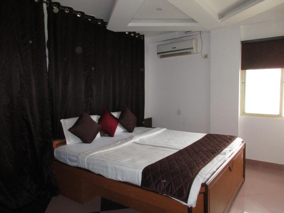 Nash Inn Bangalore Esterno foto